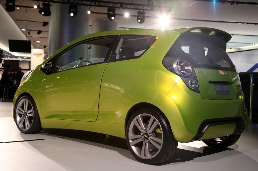  Chevrolet Beat Concept 2007 года  (фото 26 из 104)